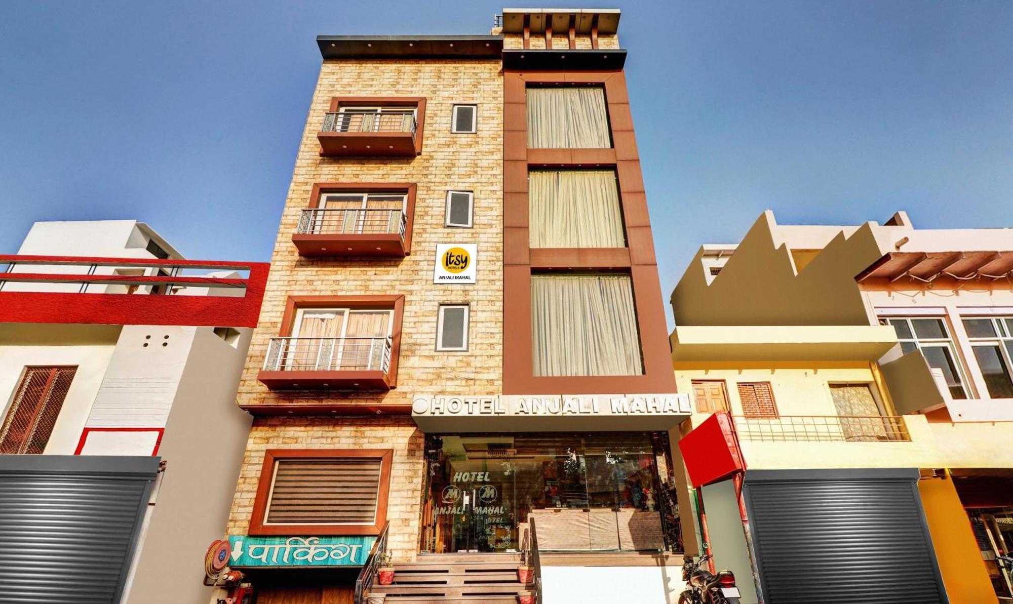 Itsy Hotels Anjali Mahal, 500 Mtrs From Mathura Railway Station Exteriör bild